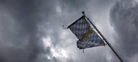 Windböen bis 60 Stundenkilometer: DWD warnt vor stürmischem Wetter