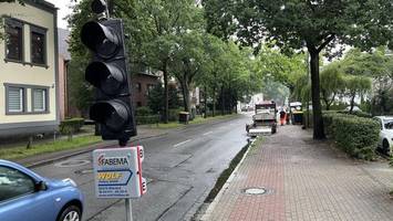 a23: staufalle pinneberg – kurioser grund für halbseitige sperrung