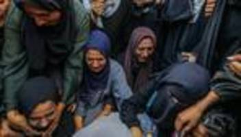 Humanitäre Helfer im Gazastreifen: Von Menschen bleibt oft nicht mehr übrig als kleine Stücke Fleisch