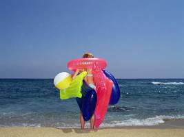 Vorfreude auf den Urlaub: „Wir sehen nicht den Stau, sondern den Strand“