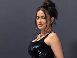 Sie kann's noch: Salma Hayek wird mit 58 Bikini-Ehre zuteil
