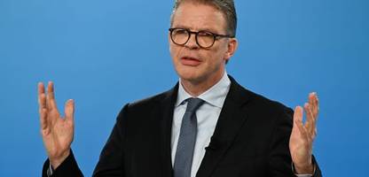 deutsche bank: höchster halbjahresgewinn seit 2007 erzielt