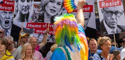 Richterwahl und Regenbogenflagge: Wir gegen die, die gegen uns