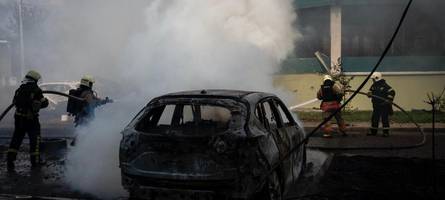 Dutzende Verletzte nach russischen Bombenangriffen auf Charkiw
