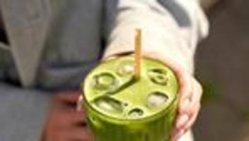 Teeanbau: Matcha Latte auf Eis