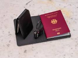 Für Karten, Pass und Koffer: Drei Wo ist?-Gadgets, die den Urlaub retten könnten