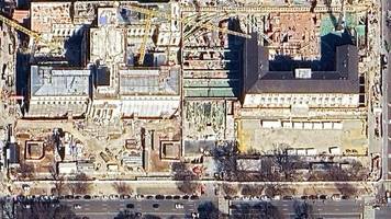 wirtschaft von oben: hier sieht man, worüber trump und powell beim besuch der fed-baustelle stritten