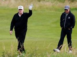 Besuch in Schottland: Trump meckert über Windräder - und spielt erstmal Golf