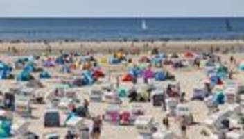 armut: urlaub für viele im saarland und in rheinland-pfalz zu teuer