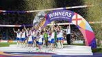 fußball-europameisterschaft: dieses turnier war ein wirbelsturm