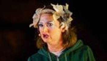nibelungen-festspiele: schauspielerin lisa natalie arnold erhält mario-adorf-preis