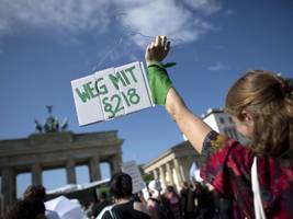 schwangerschaft: csu wehrt sich gegen mehr staatlich bezahlte abtreibungen