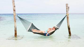 summer school ☀️: „ein tag am strand ändert nichts am wohlbefinden“