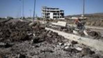 suweida: israelische angriffe auf syrien trotz waffenruhe gemeldet
