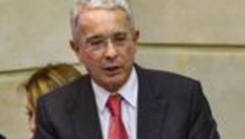 Álvaro uribe: kolumbiens ex-präsident uribe wegen prozessbetrug  verurteilt