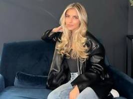 Ach komm ey: Sophia Thomalla ist jetzt blonder als blond