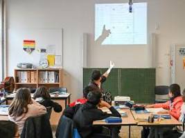 mittel gegen extremismus: bildungsgewerkschaft will bundesweiten islamunterricht