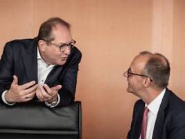 RTL/ntv Trendbarometer: CDU und CSU schieben sich wieder knapp vor die AfD