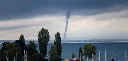 Bodensee: Wasserhose für eine Stunde zu sehen