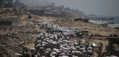 gaza-krieg: die palästinenser hungern und israel startet eine propagandaoffensive