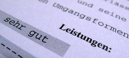 eins im zeugnis? hier werden in bayern gute noten belohnt
