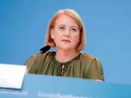 Paus rügt Klingbeils Haushalt: Da liegen noch Milliarden rum 