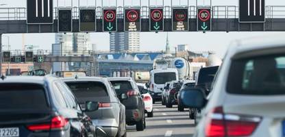 Stau-Prognose vom ADAC: Wo es am Wochenende voll auf den Straßen wird