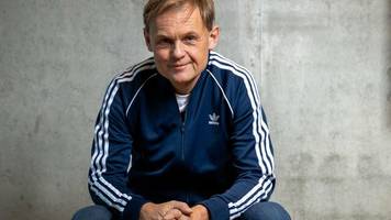 sportartikelhersteller: adidas-aktie: kurssturz trotz starker halbjahreszahlen