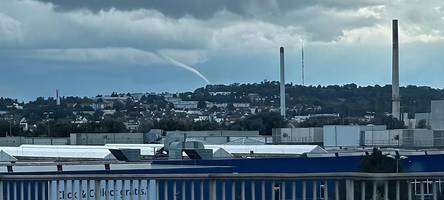 erneuter tornado? foto zeigt windhose bei ulm