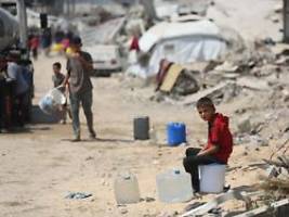 bauarbeiten dauern einige wochen: emirate helfen menschen in gaza mit neuer wasserleitung