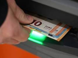 Ökonomen erwarteten rückgang: inflationsrate verharrt bei zwei prozent