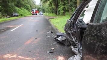 schwerer unfall bei golfplatz nach riskantem Überholmanöver