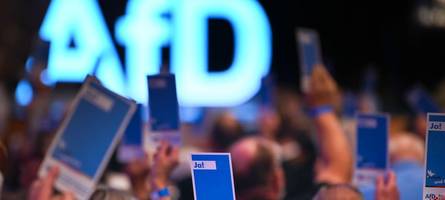 „west-wanderung“: darum wird die afd auch in den alten bundesländern stärker