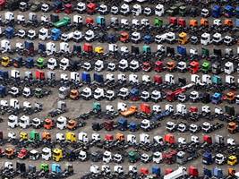 unternehmen: daimler truck leidet unter schwachem us-geschäft