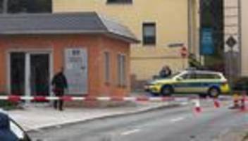 kriminalität: geldautomat in zwickau gesprengt - zwei männer festgenommen