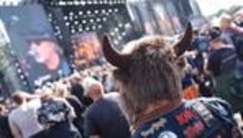 zehntausende besucher: heavy-metal-festival in wacken geht zu ende