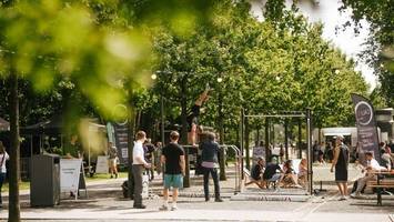 stadtpark norderstedt: einziger park deutschlands mit „grünem oscar“