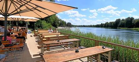 bob's bootshaus am augsburger kuhsee: essen in schönster umgebung