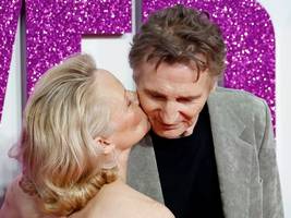 kolumne: schon schön: vorschriftsmäßig verknallt