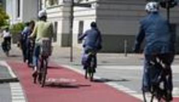 sicherheit für fahrradfahrer: kampagne für mehr sicherheit beim radfahren im norden
