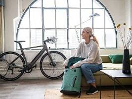 von funktionell bis stylish: so bringt man das rad in der wohnung unter