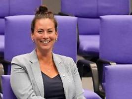 weiterhin offene fragen: nächtliches ultimatum - die cdu zählt caroline bosbach an