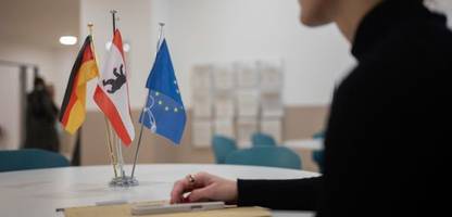 Staatsbürgerschaft - Klage von palästinensischem Paar: Keine Arbeit, kein deutscher Pass?