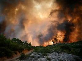 Ein Todesfall in den Flammen: In Frankreich wütet größtes Feuer seit 1949