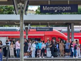 Städtetag: Nicht gesichert: Dem Deutschlandticket droht wieder eine Hängepartie