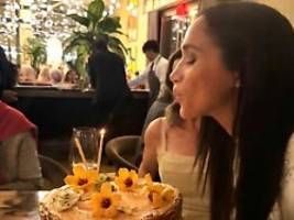 torte und dinner vom starkoch: wie meghan ihren geburtstag feierte