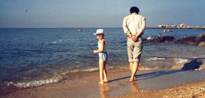 gender foto gap: warum mütter auf familienfotos häufig fehlen