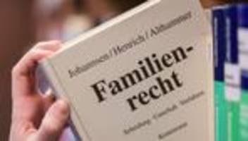 beziehungen: immer weniger ehepaare lassen sich in niedersachsen scheiden