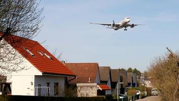 schattenseiten des hamburg airport: leben in der einflugschneise