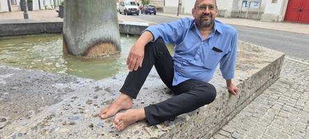 nicht gesellschaftsfähig, aber gesund: rolando peceros aus rain läuft nur noch barfuß